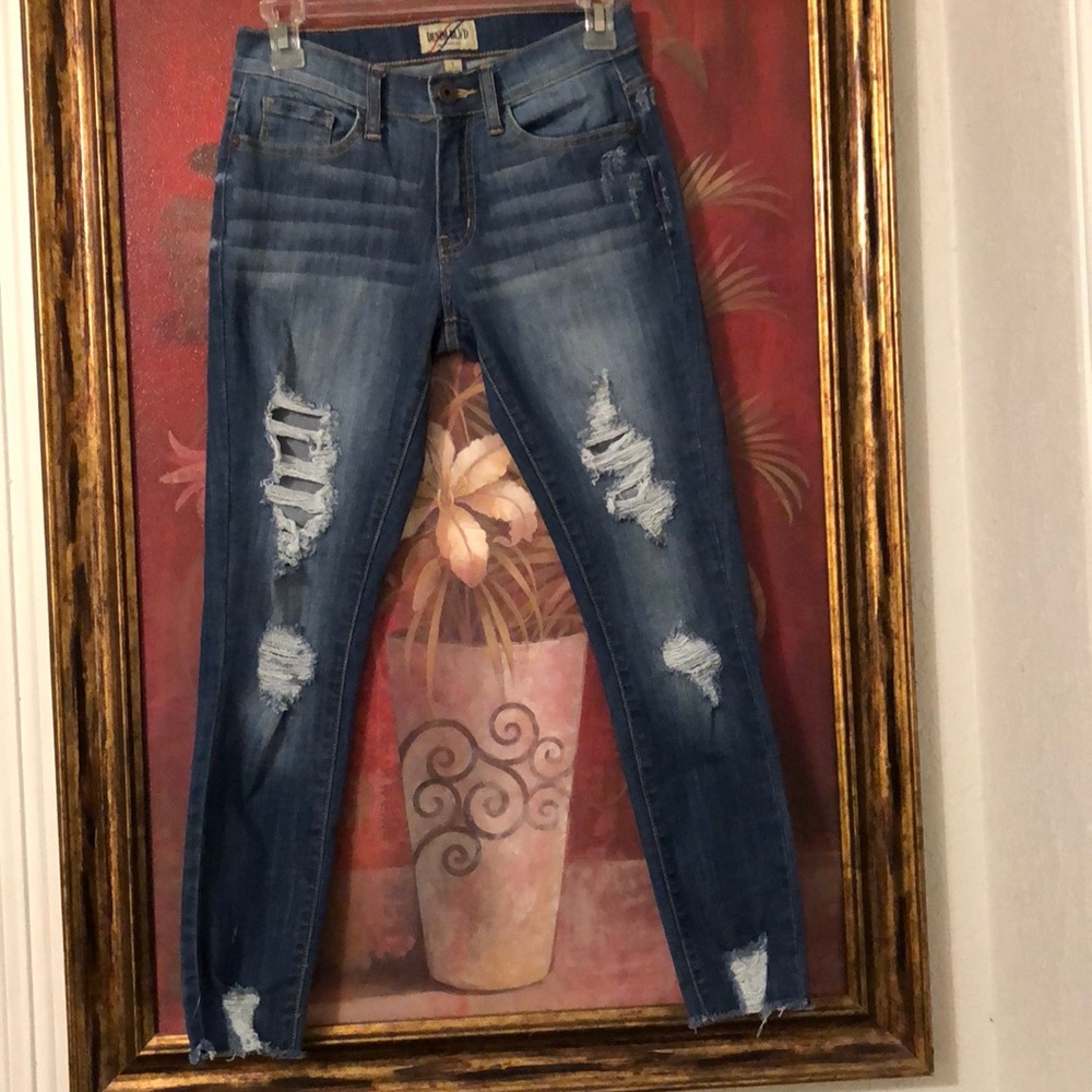Distressed Jeans